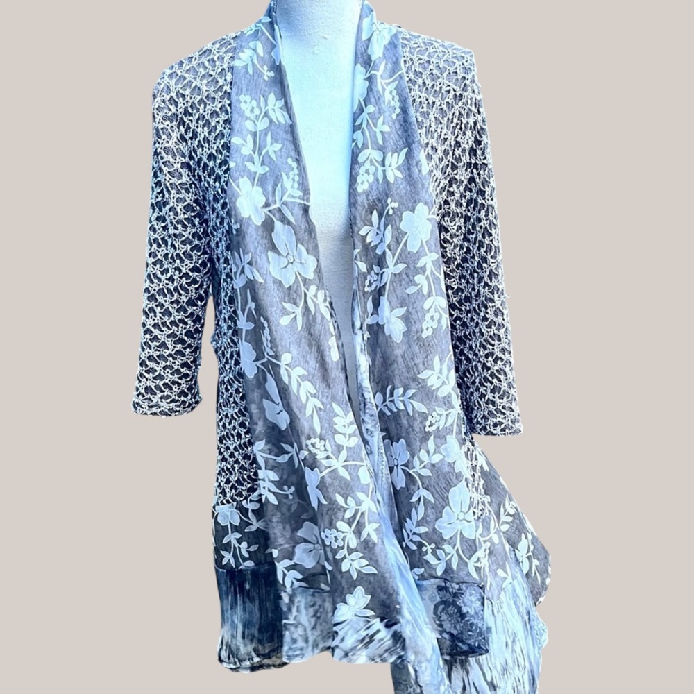 Lady’s Open Front Asymmetrical Hemline Flowing Cardigan